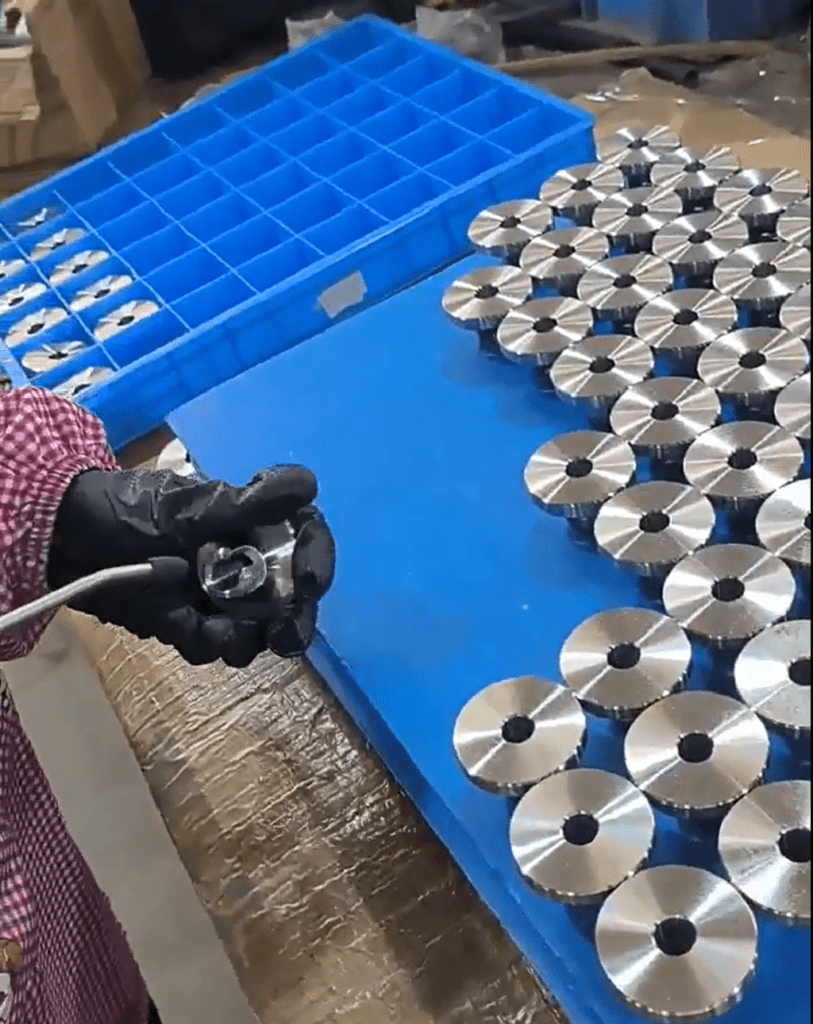 Testing HRC of 52100